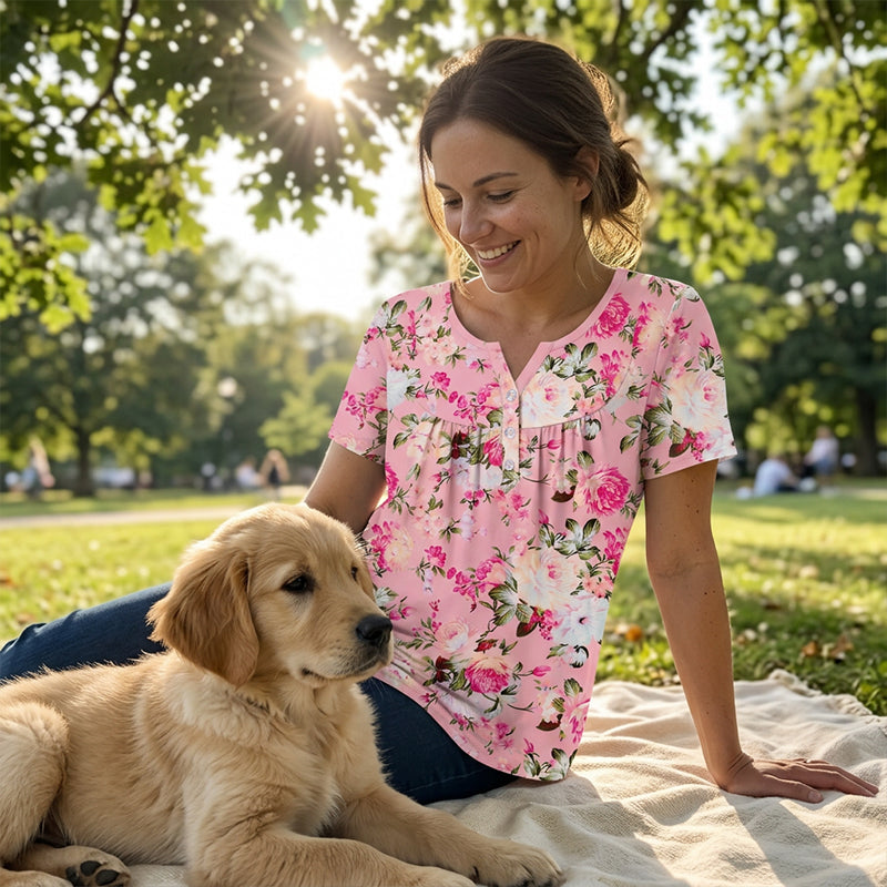 🌸 Laza szabású virágmintás női póló – Elegáns gombokkal, nyári könnyedség