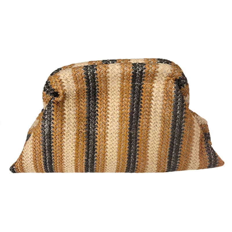 🧺 Kézműves fonott csíkos kistáska – bohém báj és modern elegancia találkozása! Minden darab egyedi, akár egy műalkotás! ✨