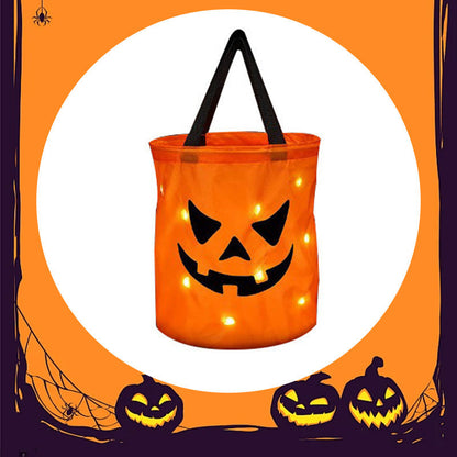 🎭 Halloween után se dobd el! Díszítsd vele az asztalt vagy a polcot – a vidám tökforma egész ősszel derűs hangulatot hoz otthonodba! 🍂