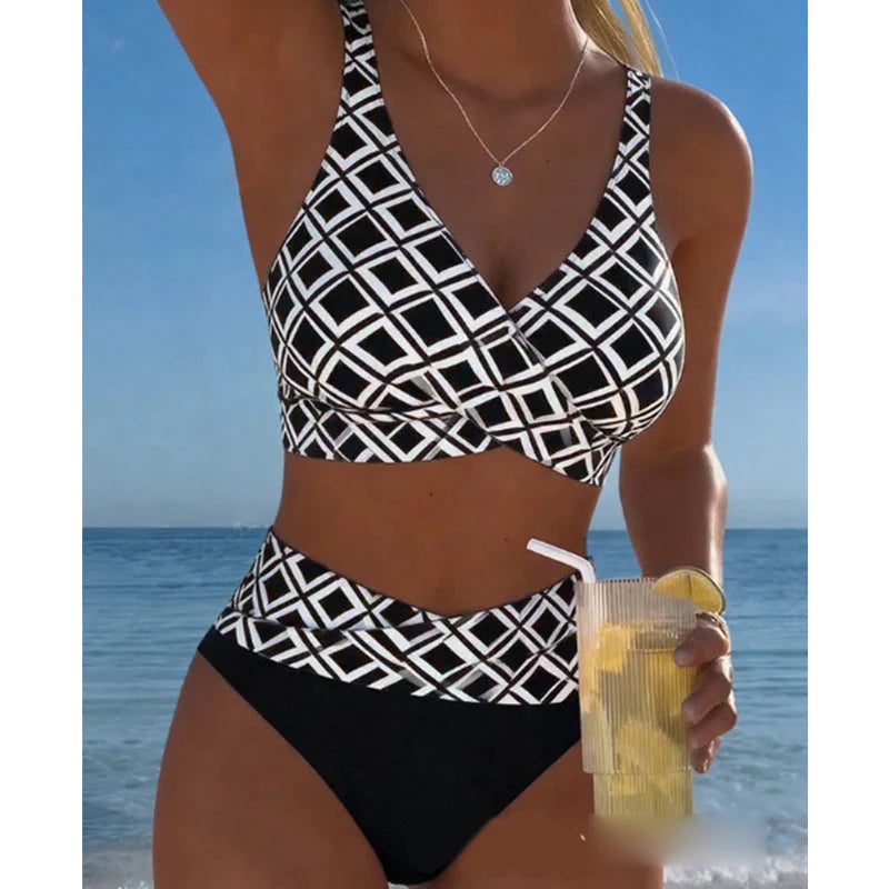 🩱 Magas derekú kétrészes női bikini – Karcsúsító hatás, kényelmes, stranddivat 2026
