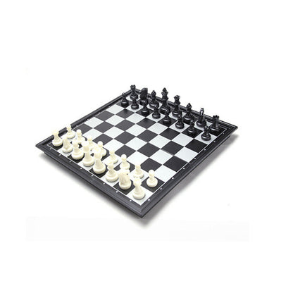 Šah s trdnimi magnetnimi figurami | GRIPCHESS